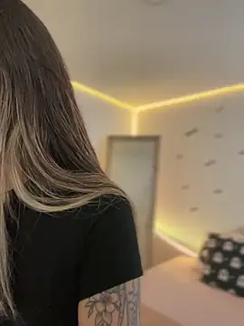 AmmyCollinsW online show from 11.01.25