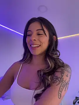 AmmyCollinsW online show from 04.01.26