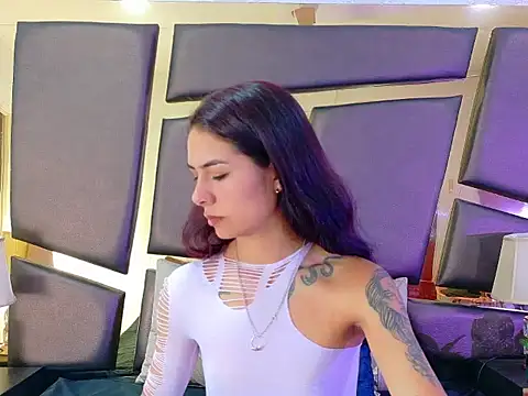 NicoleEsposito online show from 09.22.25