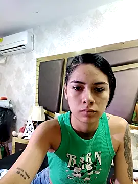 NicoleEsposito online show from 03.18.26