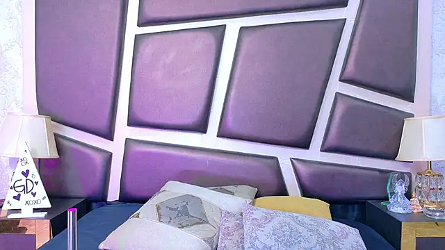 NicoleEsposito online show from 05.27.26