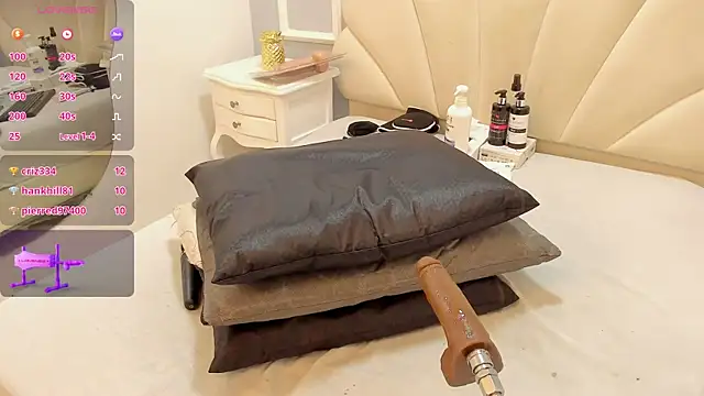 Maddyjohnsonn online show from 12.15.24