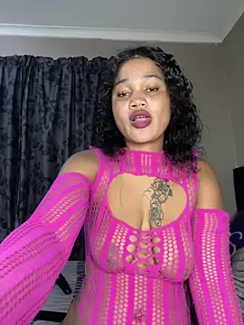 Snapshot of cardibabe chatting on 02.21.26 cardibabe online show from 02.21.26