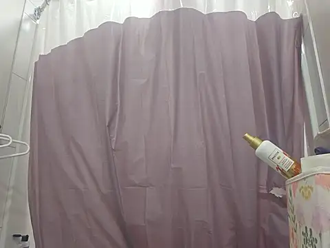 erinSmiles online show from 11.19.25