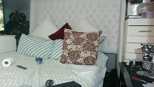 Carocurvy online show from 11.22.25