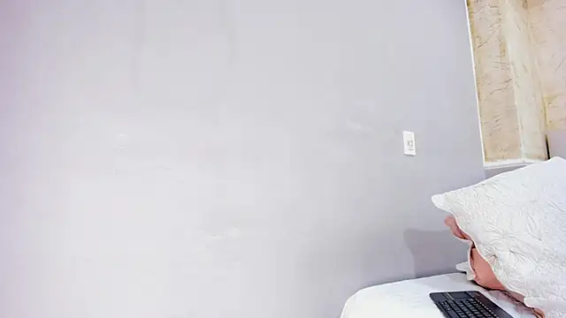 Snapshot of BruceNixon chatting on 02.14.25 BruceNixon online show from 02.14.25