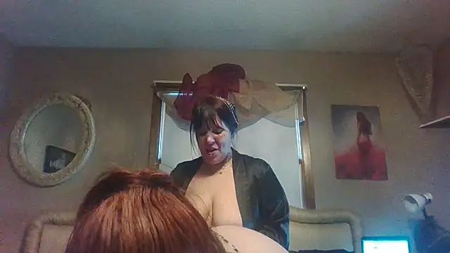 Snapshot of nora_lane chatting on 01.17.25 nora lane online show from 01.17.25