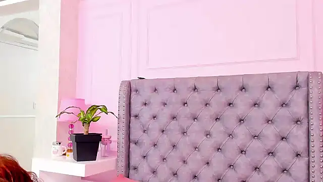 HaileeRoberts online show from 03.06.26