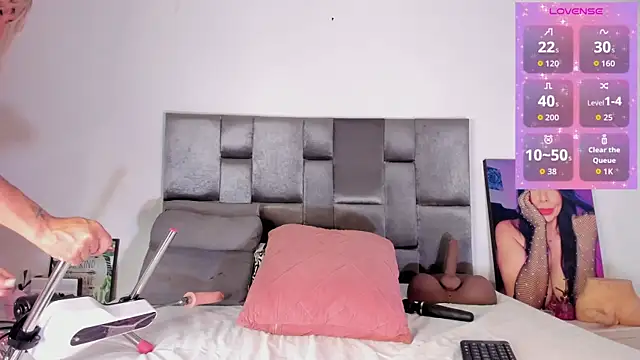 Lia johnsonn online show from 11.12.25