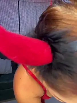 Snapshot of yey_bdsm chatting on 03.16.25 yey bdsm online show from 03.16.25