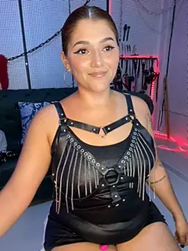 Snapshot of yey_bdsm chatting on 03.19.25 yey bdsm online show from 03.19.25