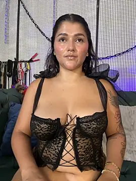 Snapshot of yey_bdsm chatting on 09.12.25 yey bdsm online show from 09.12.25