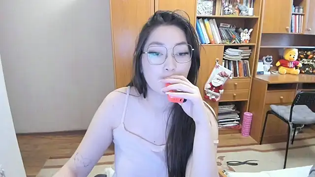 Snapshot of nliki4506 chatting on 12.21.24 nliki4506 online show from 12.21.24