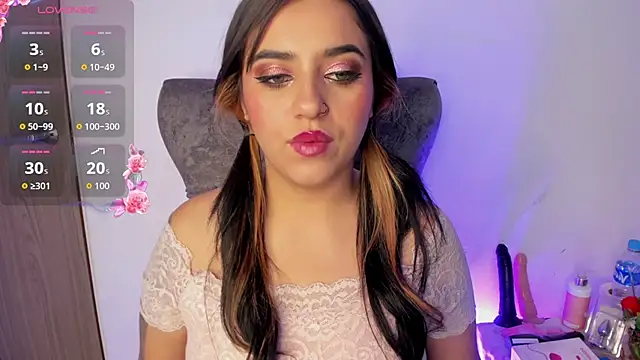 Snapshot of alyssa_magiic chatting on 02.06.26 alyssa magiic online show from 02.06.26