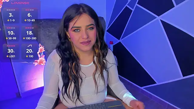 Snapshot of alyssa_magiic chatting on 02.17.26 alyssa magiic online show from 02.17.26