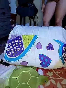 Snapshot of IamAlana_ chatting on 12.14.24 IamAlana online show from 12.14.24