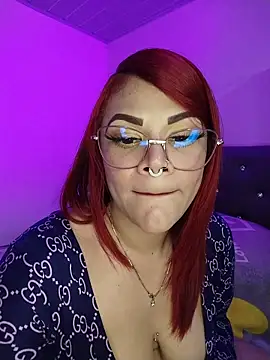 Snapshot of IamAlana_ chatting on 11.15.25 IamAlana online show from 11.15.25