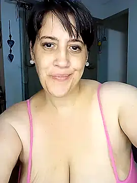 Sole Love online show from 02.14.25