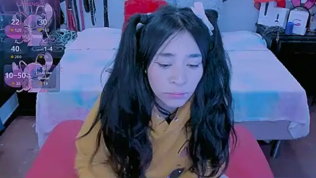 AlanaLuck online show from 12.20.25