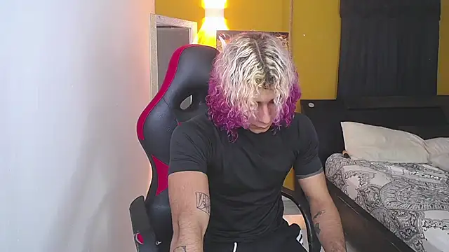 Demitryo online show from 02.06.25