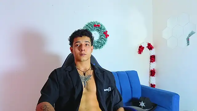 Demitryo online show from 12.15.25