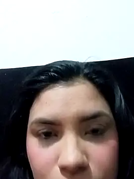 lolaa staars online show from 02.23.25