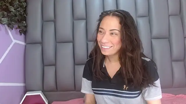 angelina ny online show from 11.22.25