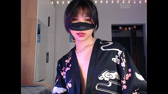 Snapshot of yukitori_2 chatting on 03.15.25 yukitori 2 online show from 03.15.25