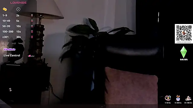 Snapshot of ADAM_BOUTON_ chatting on 11.24.25 ADAM BOUTON online show from 11.24.25