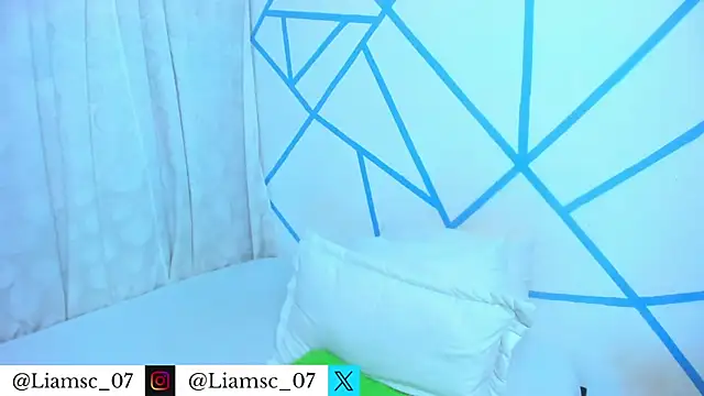 liam scott77 online show from 07.08.26