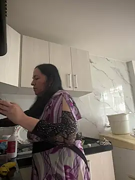 Freya Artemisa online show from 02.06.26