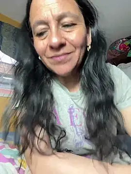 Freya Artemisa online show from 04.15.26