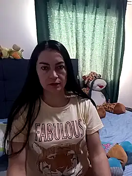 Snapshot of renata_hot1 chatting on 01.15.25 renata hot1 online show from 01.15.25