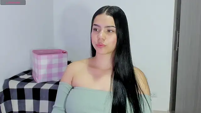 Natasha su  online show from 01.18.25