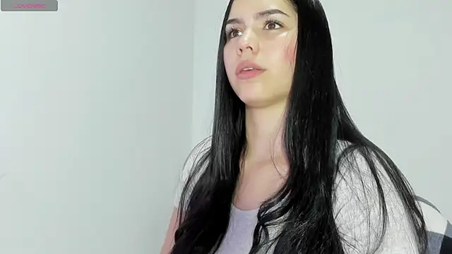 Natasha su  online show from 02.19.25