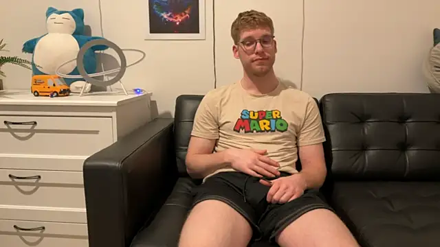 BlueEyedTallGuy94 online show from 12.21.24