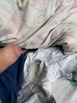 Grig1982 online show from 04.15.26