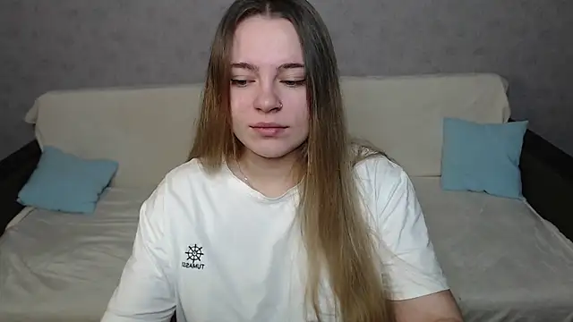 Snapshot of _Sweet_Lana chatting on 12.12.24 Sweet Lana online show from 12.12.24