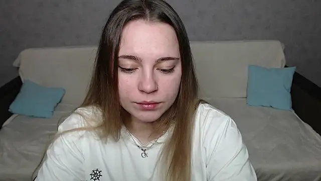 Snapshot of _Sweet_Lana chatting on 12.12.24 Sweet Lana online show from 12.12.24