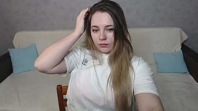 Snapshot of _Sweet_Lana chatting on 02.03.25 Sweet Lana online show from 02.03.25