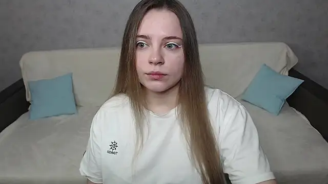 Snapshot of _Sweet_Lana chatting on 02.04.25 Sweet Lana online show from 02.04.25