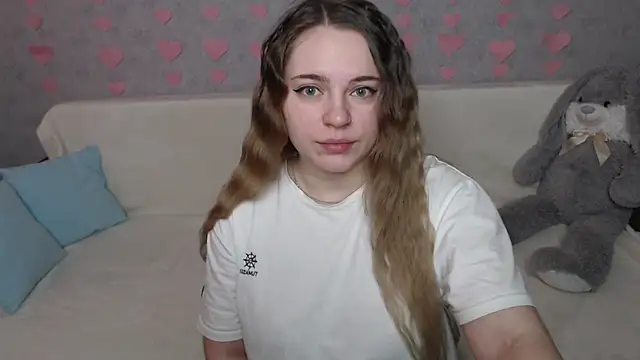 Snapshot of _Sweet_Lana chatting on 02.18.25 Sweet Lana online show from 02.18.25