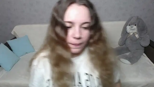 Snapshot of _Sweet_Lana chatting on 03.08.25 Sweet Lana online show from 03.08.25