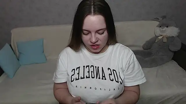 Snapshot of _Sweet_Lana chatting on 03.16.25 Sweet Lana online show from 03.16.25