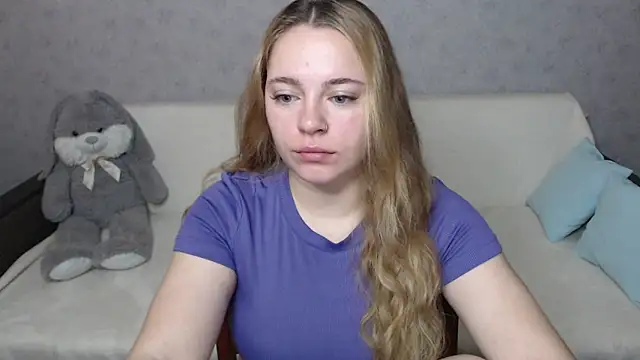 Snapshot of _Sweet_Lana chatting on 09.10.25 Sweet Lana online show from 09.10.25