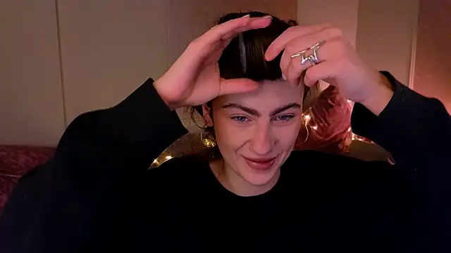 tomorrows day online show from 11.21.25