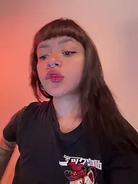 Ashley Chriss online show from 01.08.25