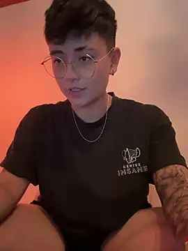 Ashley Chriss online show from 01.16.25