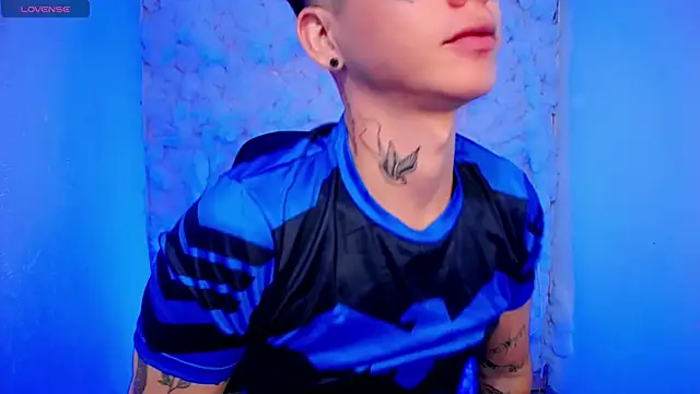 Tayson Rivers online show from 10.31.25