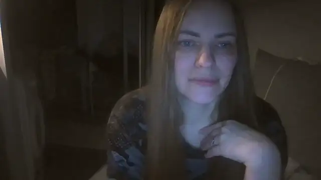 AnnaDiamond1 online show from 10.23.25